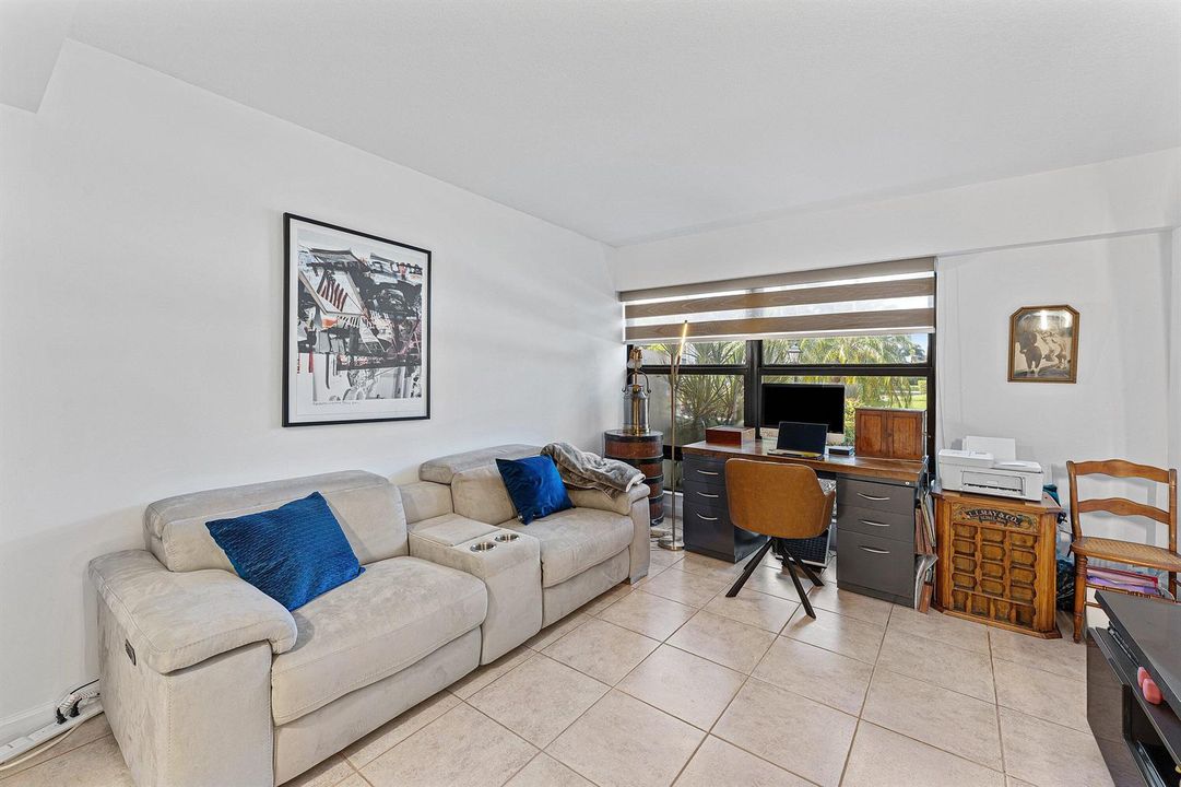 019-6864WillowWoodDrive-BocaRaton-FL-334