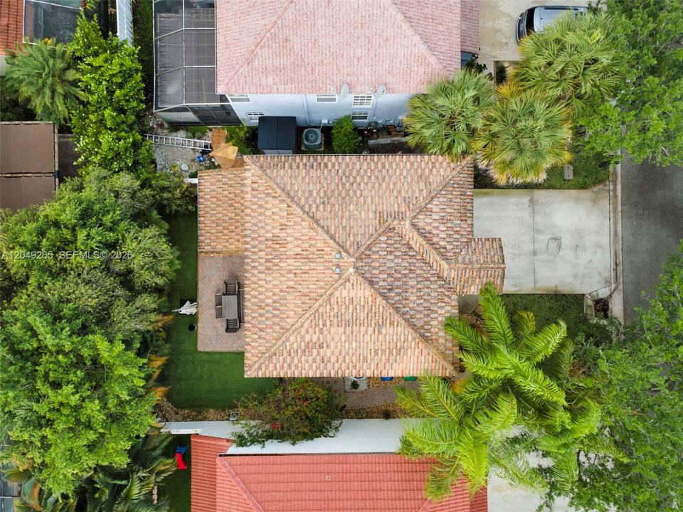 На продажу: $549,000 (3 спален, 2 ванн, 1697 Квадратных фут)