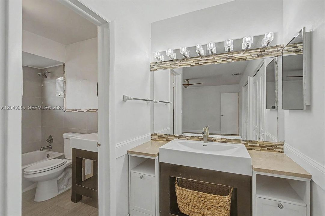 For Rent: $4,300 (3 beds, 2 baths, 1738 Square Feet)