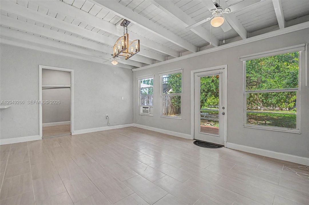 Bonus room