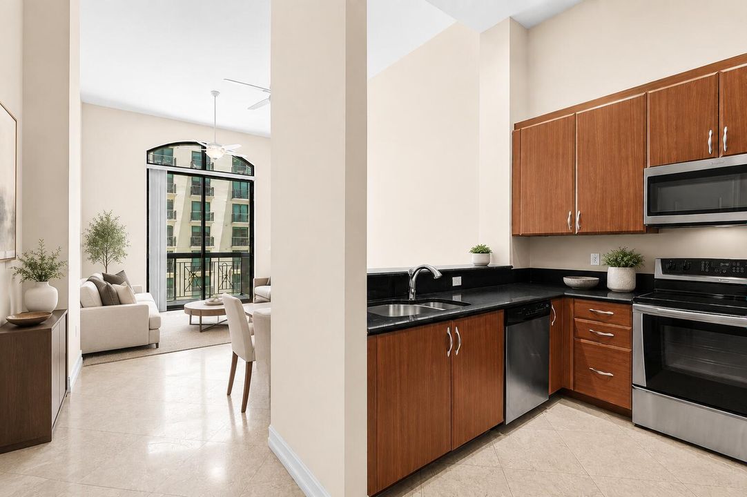 Open Floor Plan w/ 14' Ceilings