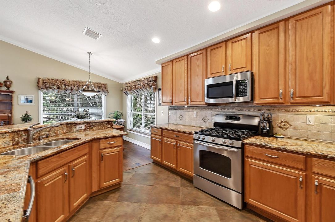Large Open Kitchen