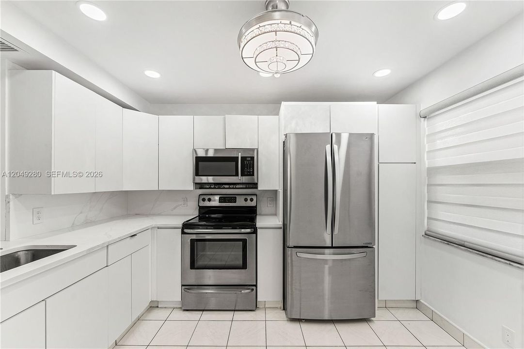 For Rent: $1,700 (2 beds, 2 baths, 1156 Square Feet)