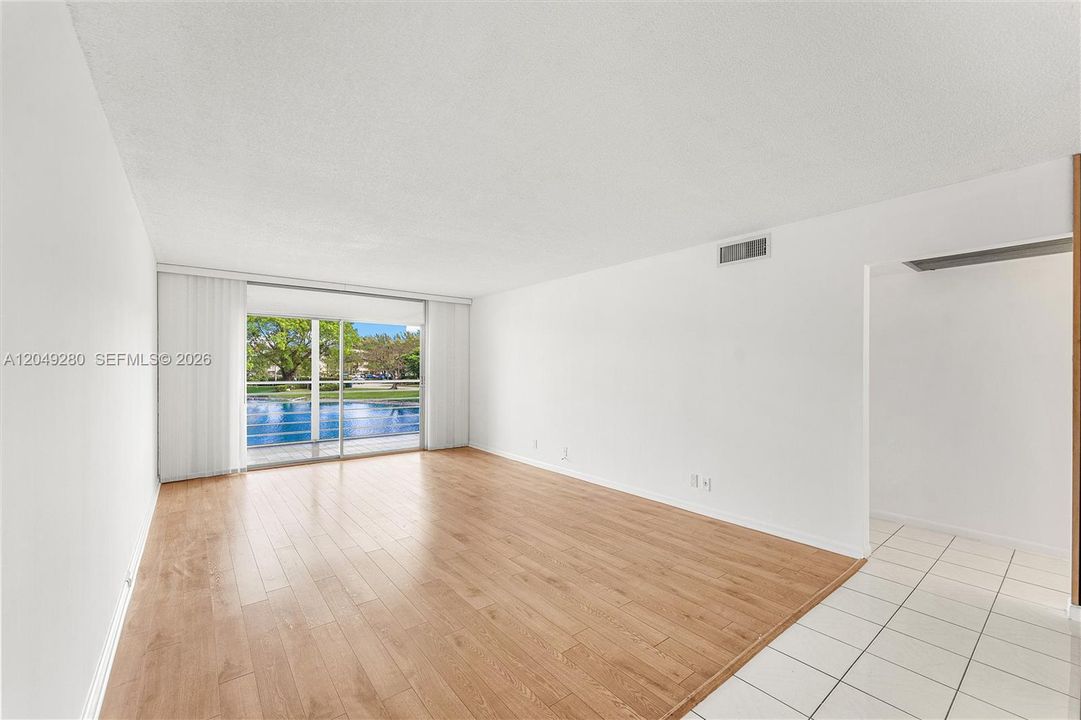 For Rent: $1,700 (2 beds, 2 baths, 1156 Square Feet)