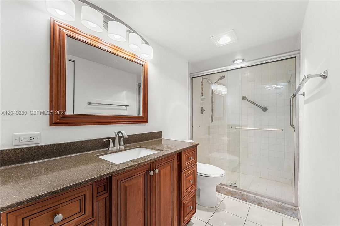 For Rent: $1,700 (2 beds, 2 baths, 1156 Square Feet)