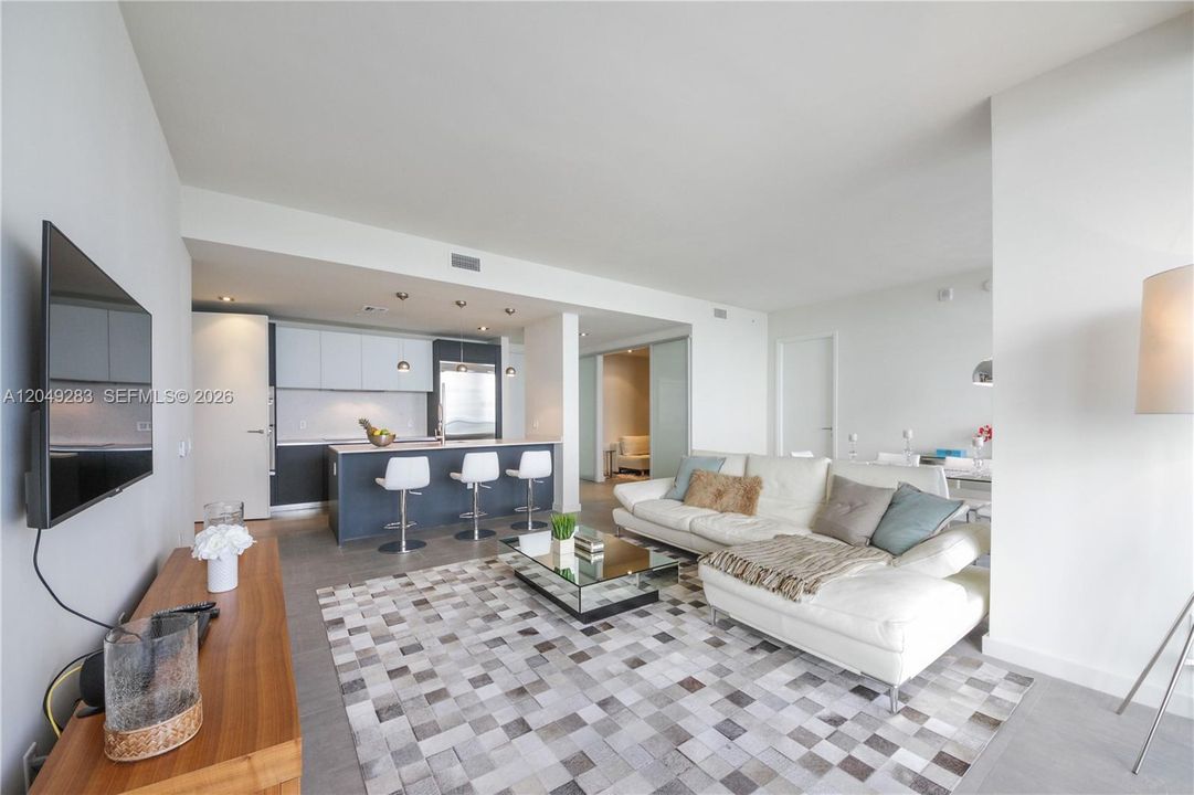 For Rent: $9,500 (2 beds, 3 baths, 1622 Square Feet)
