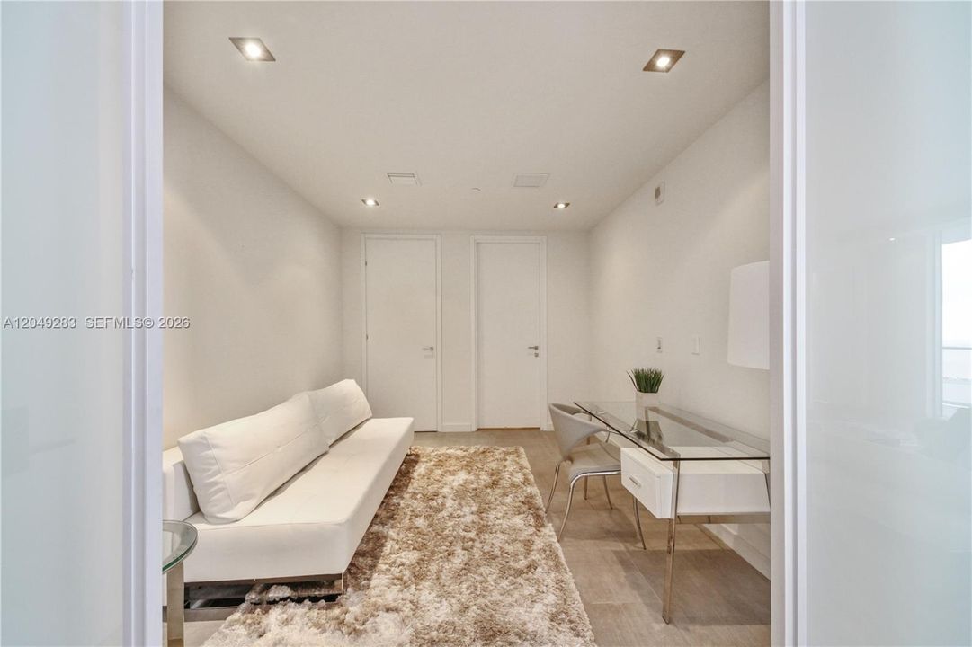 For Rent: $9,500 (2 beds, 3 baths, 1622 Square Feet)