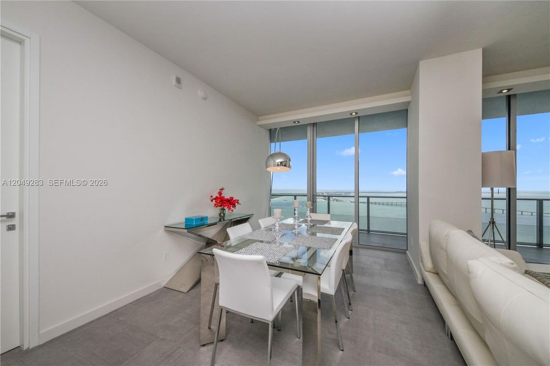 For Rent: $9,500 (2 beds, 3 baths, 1622 Square Feet)