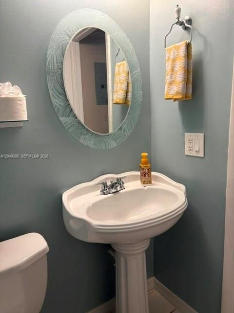 For Rent: $3,000 (3 beds, 2 baths, 1174 Square Feet)