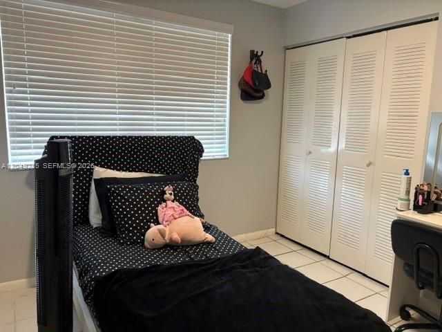 For Rent: $3,000 (3 beds, 2 baths, 1174 Square Feet)