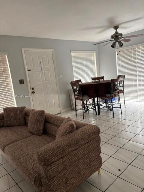For Rent: $3,000 (3 beds, 2 baths, 1174 Square Feet)