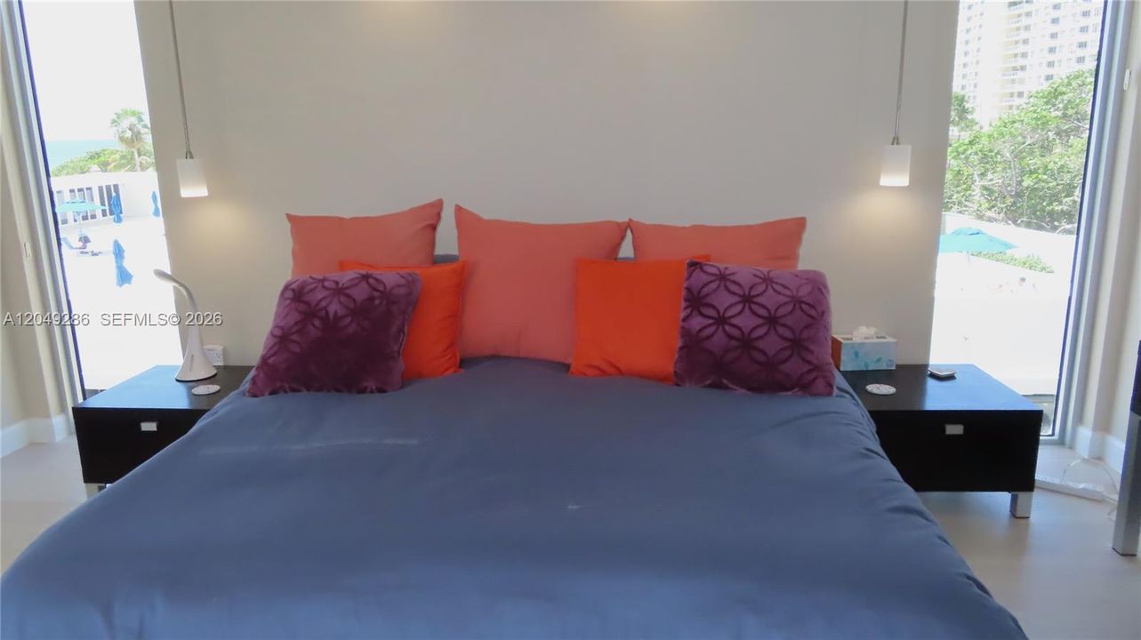 For Rent: $5,000 (2 beds, 2 baths, 1296 Square Feet)