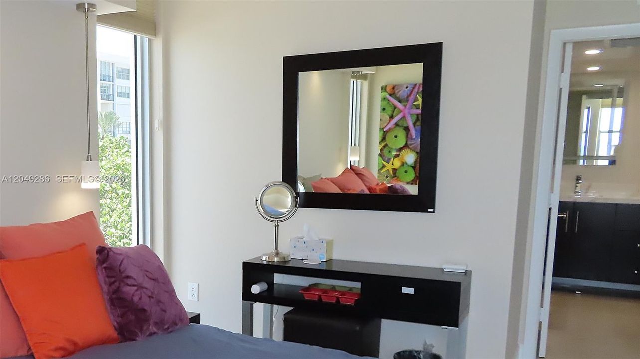 For Rent: $5,000 (2 beds, 2 baths, 1296 Square Feet)