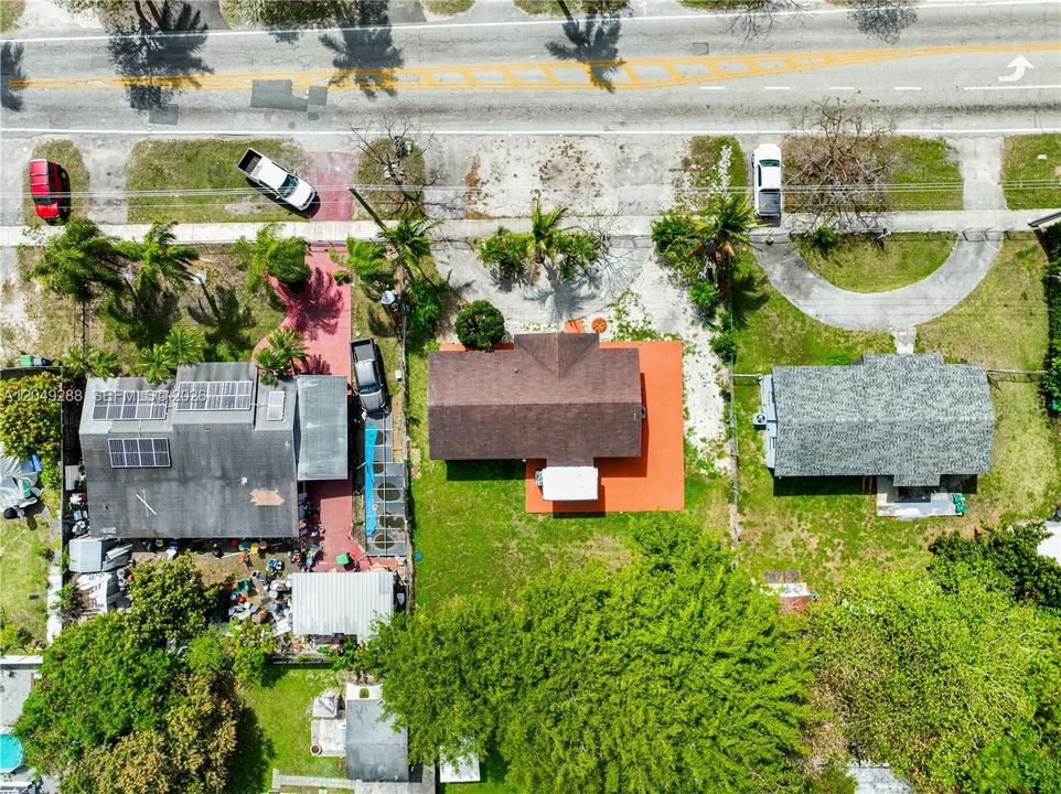 For Sale: $449,999 (3 beds, 1 baths, 1012 Square Feet)