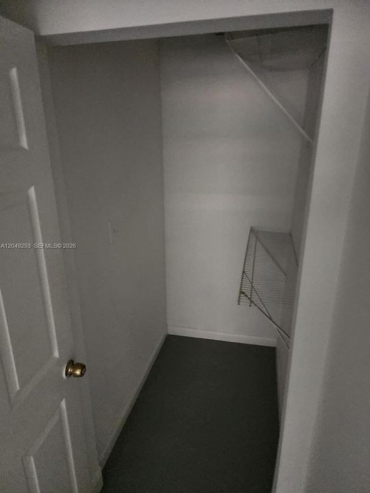 For Rent: $2,000 (3 beds, 2 baths, 1056 Square Feet)