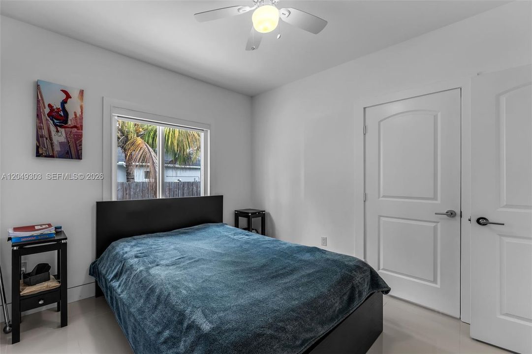 For Sale: $765,000 (3 beds, 3 baths, 1696 Square Feet)