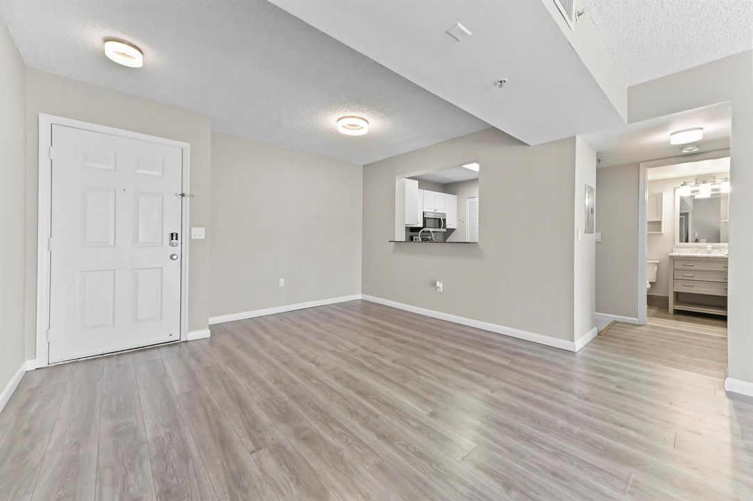 06 Dining area 02