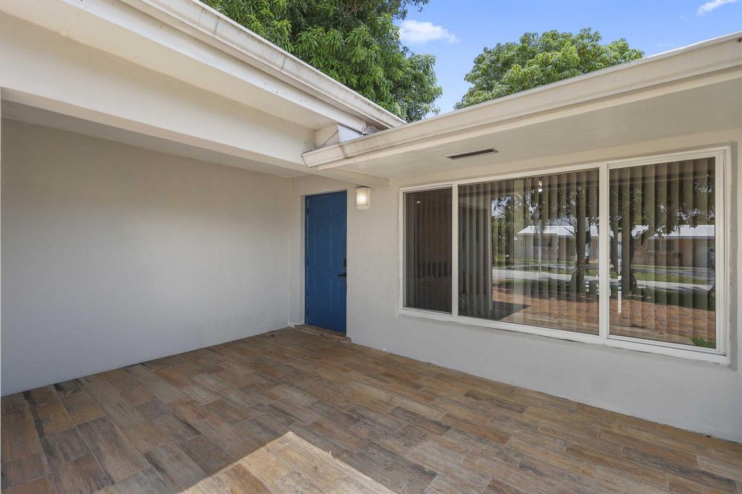 1710 SW 4th Ave - 6.jpg-SMALL