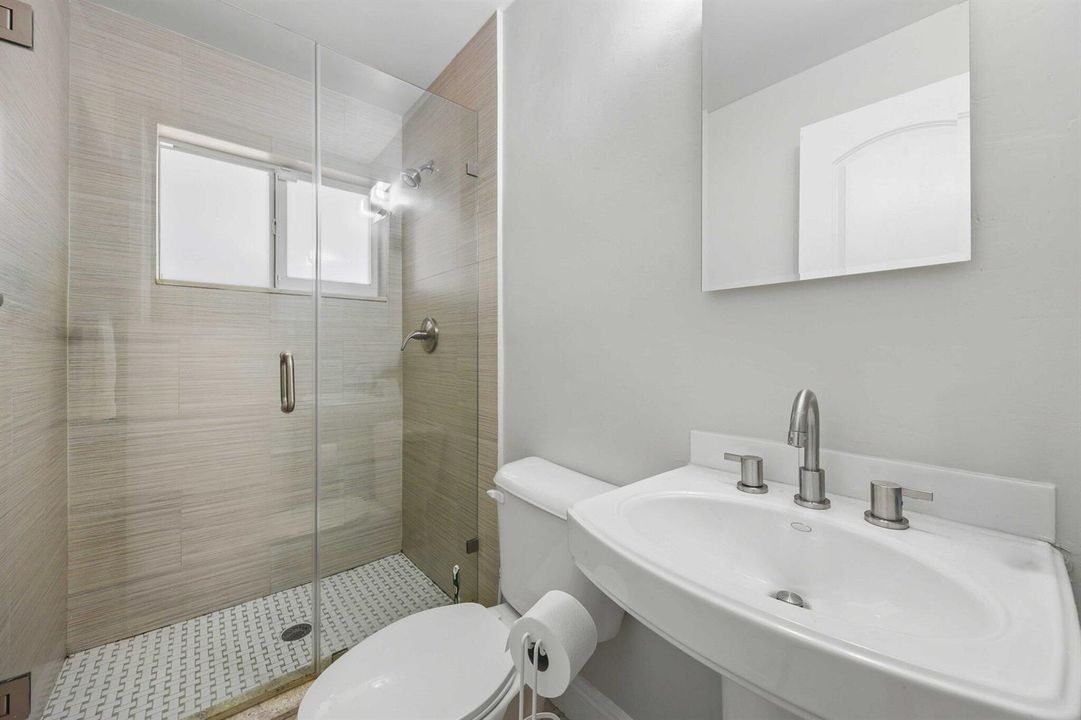 1710 SW 4th Ave - 38.jpg-SMALL