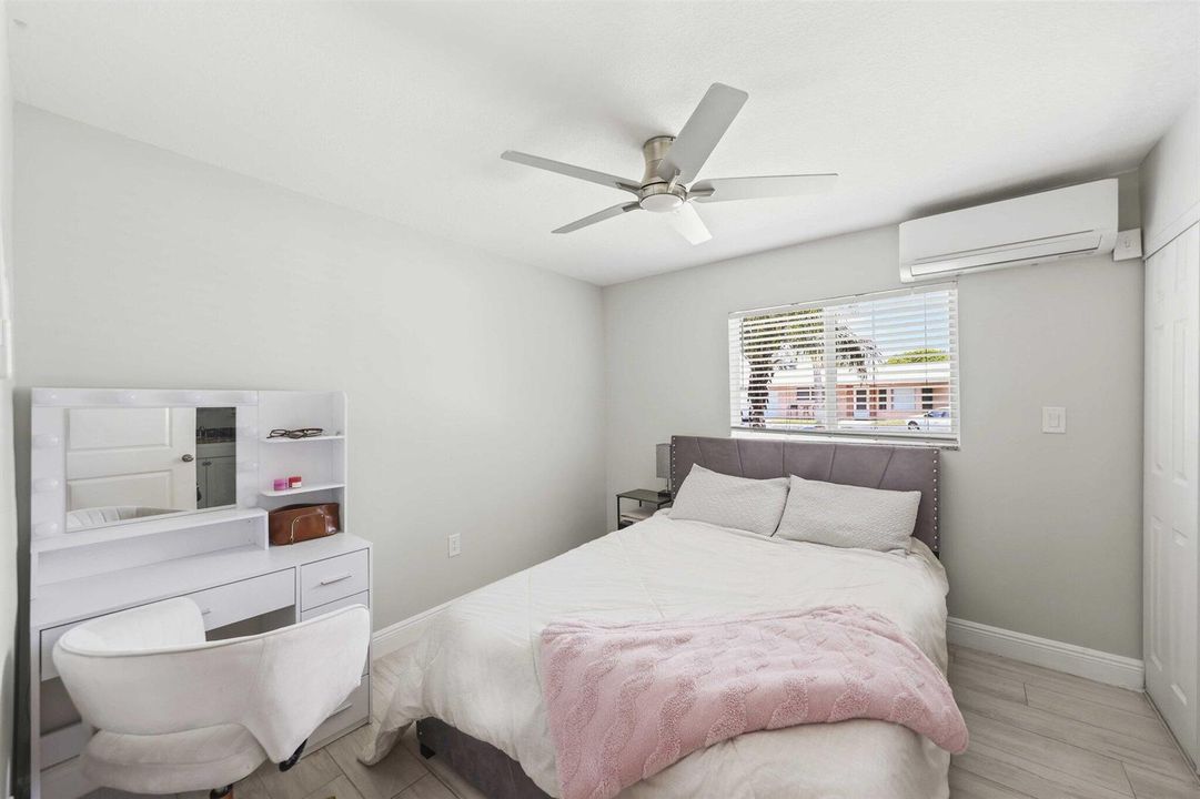 1710 SW 4th Ave - 40.jpg-SMALL