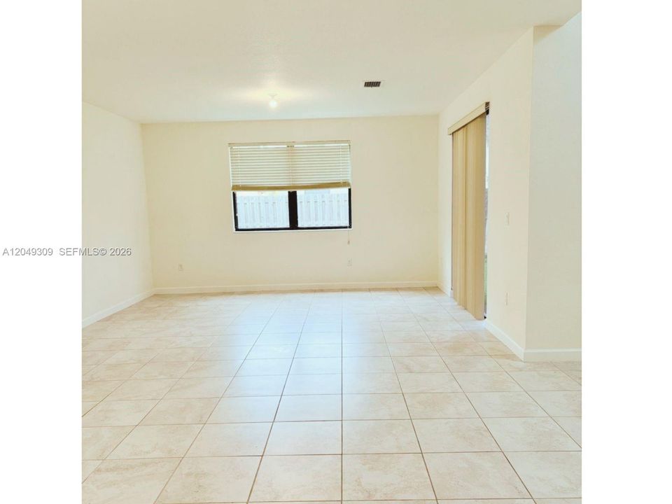 For Rent: $3,000 (3 beds, 2 baths, 2115 Square Feet)