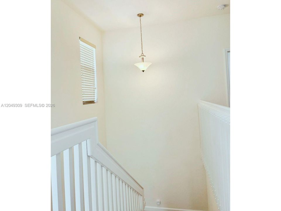 For Rent: $3,000 (3 beds, 2 baths, 2115 Square Feet)