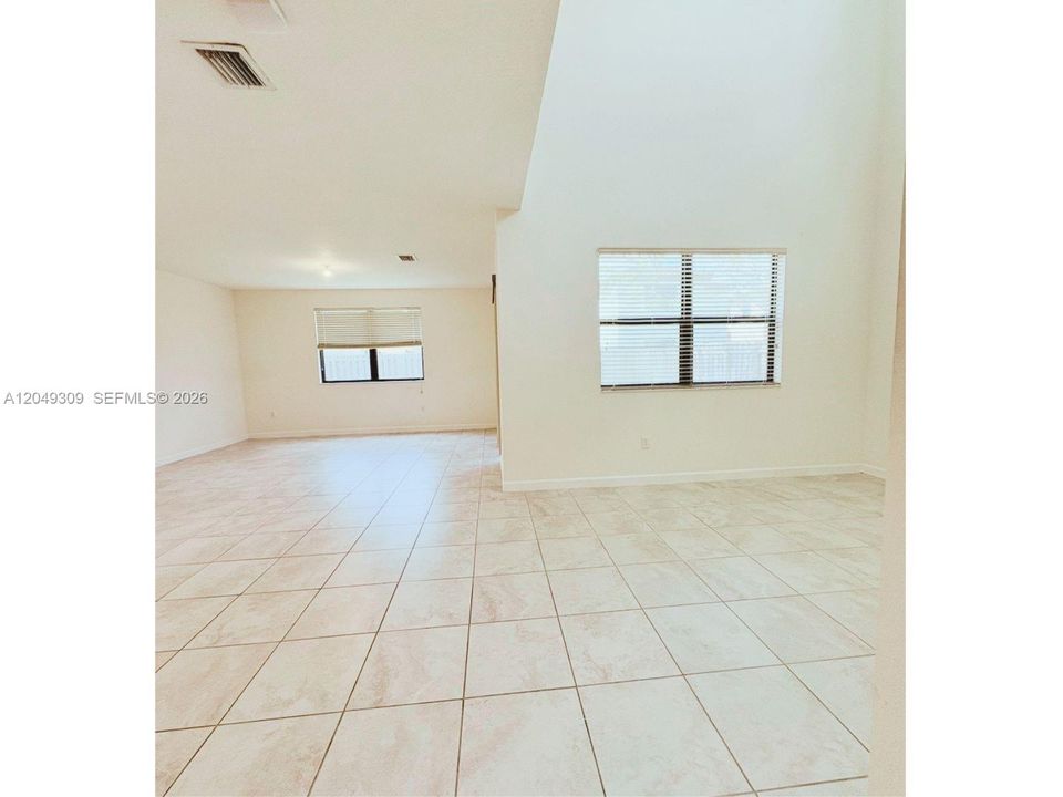 For Rent: $3,000 (3 beds, 2 baths, 2115 Square Feet)