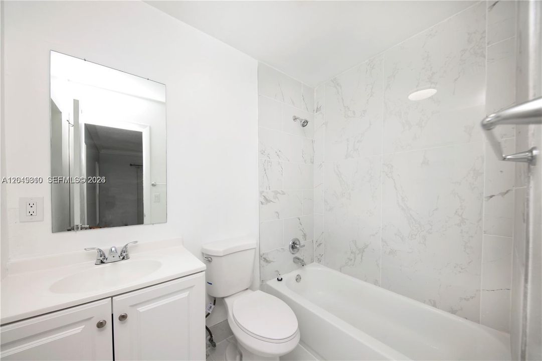 For Rent: $3,400 (3 beds, 2 baths, 1298 Square Feet)