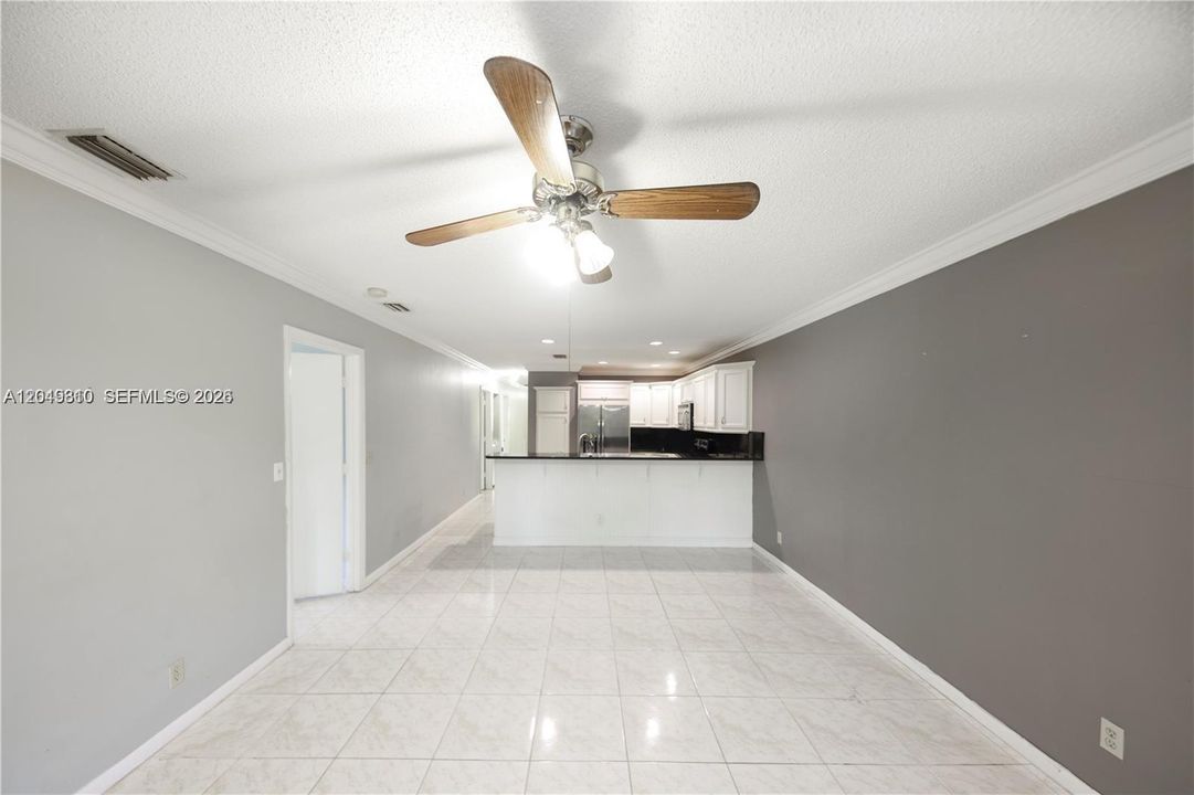 For Rent: $3,400 (3 beds, 2 baths, 1298 Square Feet)