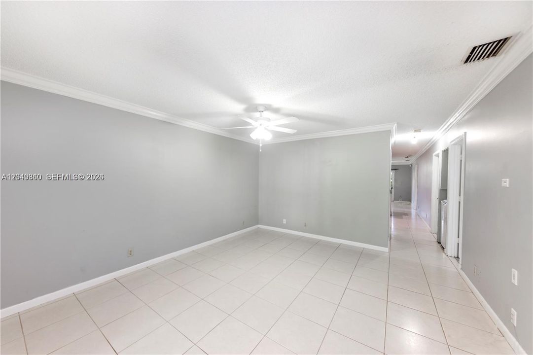 For Rent: $3,400 (3 beds, 2 baths, 1298 Square Feet)