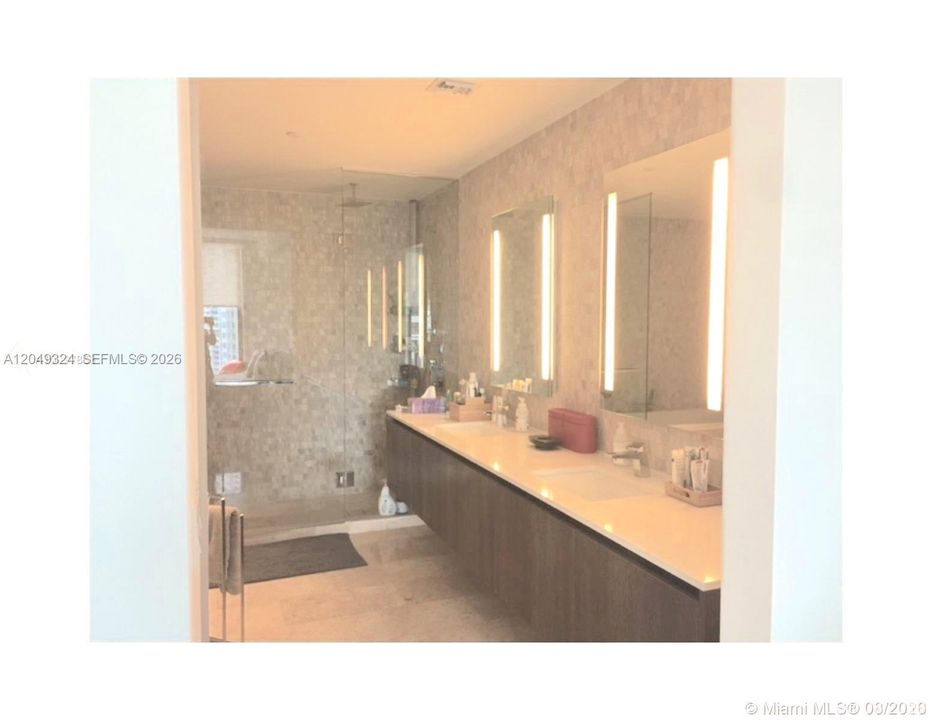 For Rent: $6,000 (2 beds, 2 baths, 1244 Square Feet)
