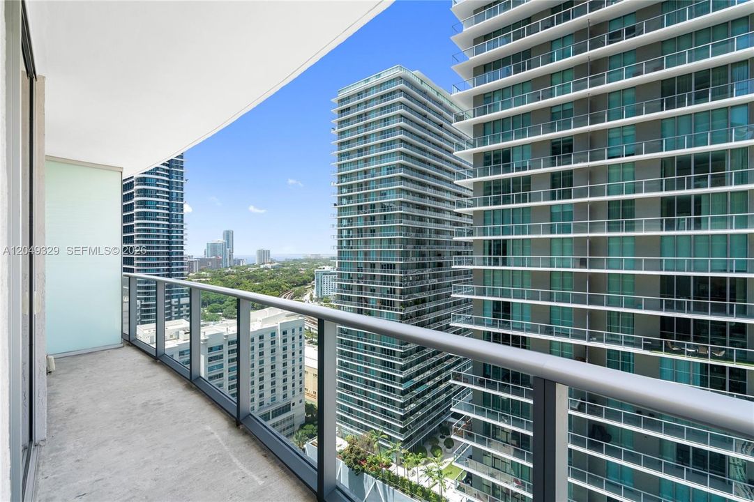 For Sale: $349,000 (0 beds, 1 baths, 530 Square Feet)