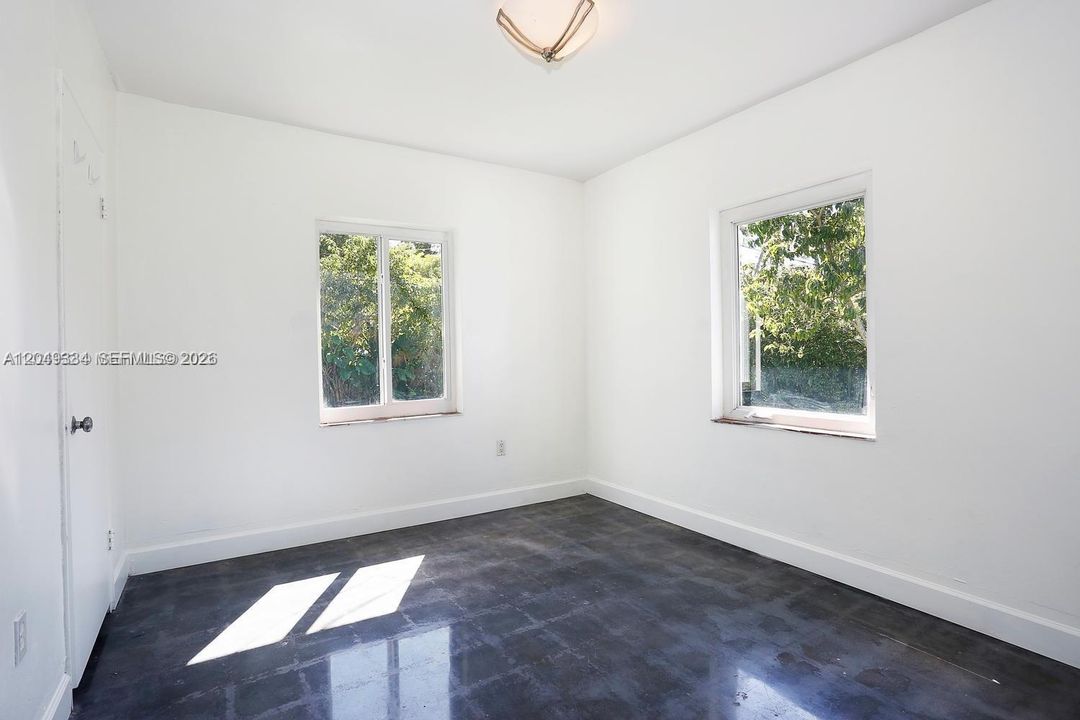 В аренду: $4,500 (3 спален, 2 ванн, 1432 Квадратных фут)