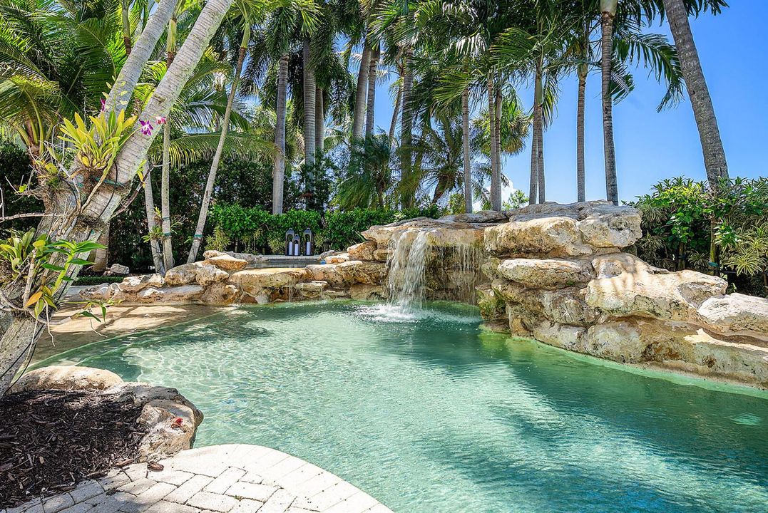 1720_Sabal_Palm_Drive_36