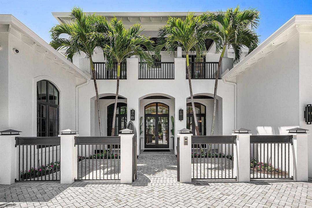 1720_Sabal_Palm_Drive_04