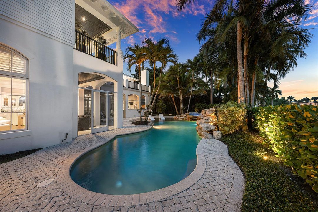 1720_Sabal_Palm_Drive_Dusk_15