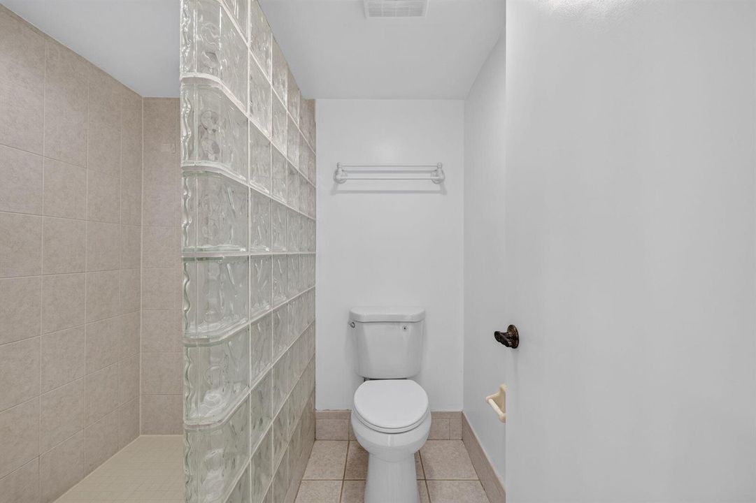 MASTER SHOWER