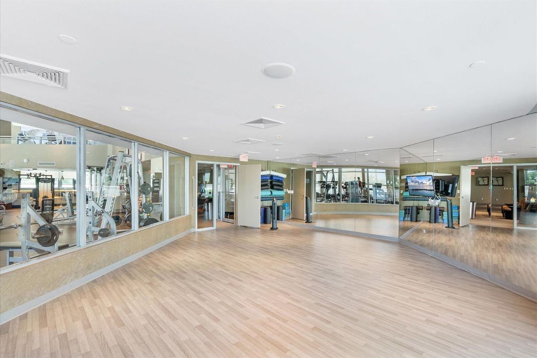 47-3101 S Ocean Dr apt 2707_041
