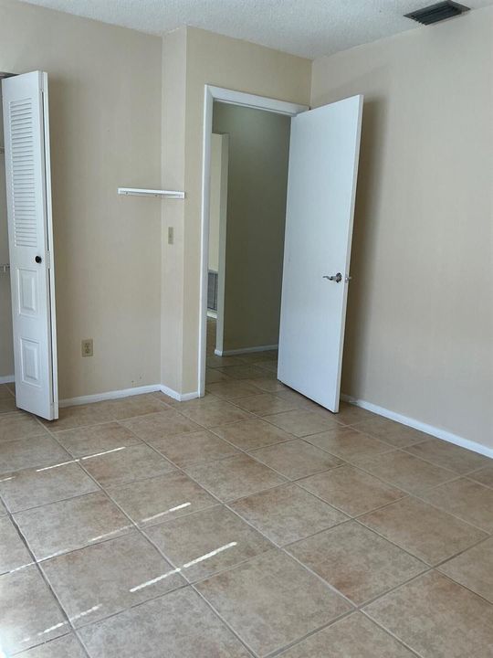 1537 ARENSON BD RM 1