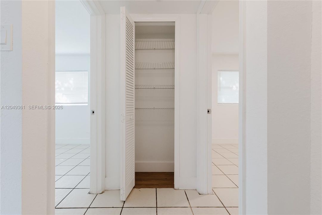 For Rent: $3,000 (3 beds, 2 baths, 1263 Square Feet)