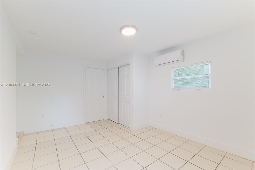 For Rent: $3,000 (3 beds, 2 baths, 1263 Square Feet)