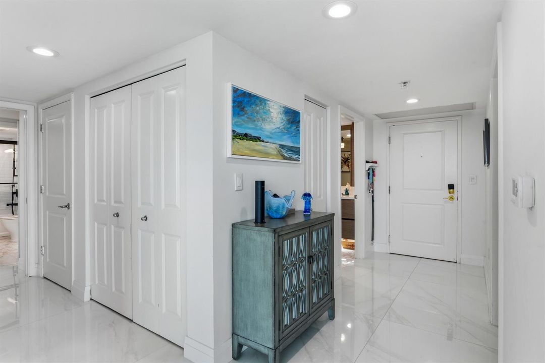 045-041-610 W Las Olas Blvd-4200x2804