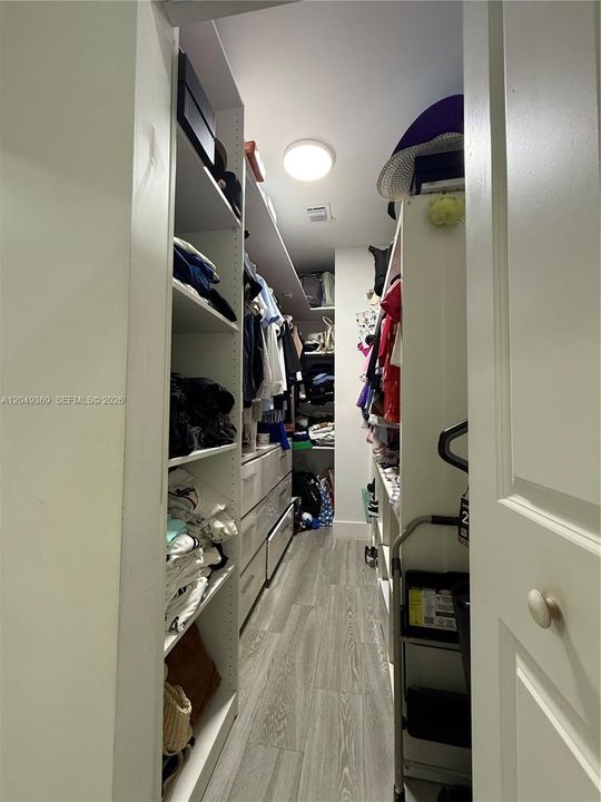 For Rent: $3,700 (3 beds, 2 baths, 1345 Square Feet)