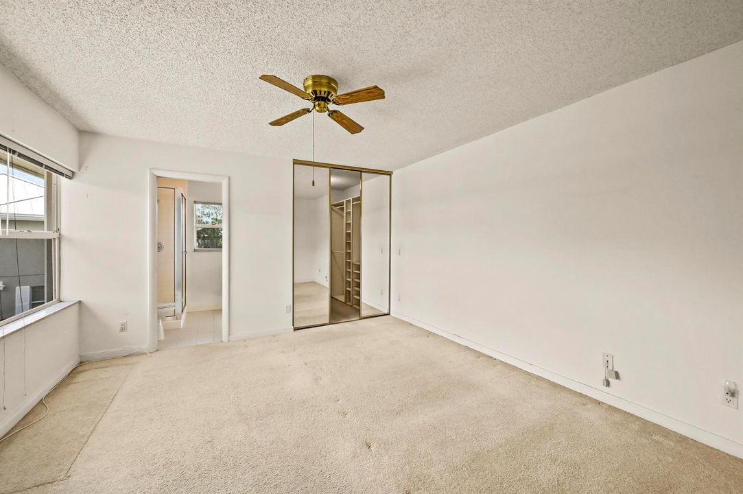 2927 SW Lakemont Pl Palm City, FL24