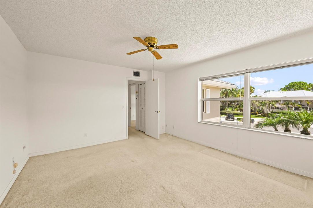2927 SW Lakemont Pl Palm City, FL26