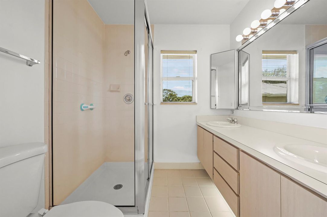 2927 SW Lakemont Pl Palm City, FL28