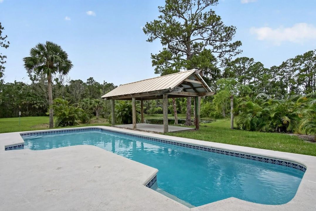 pool