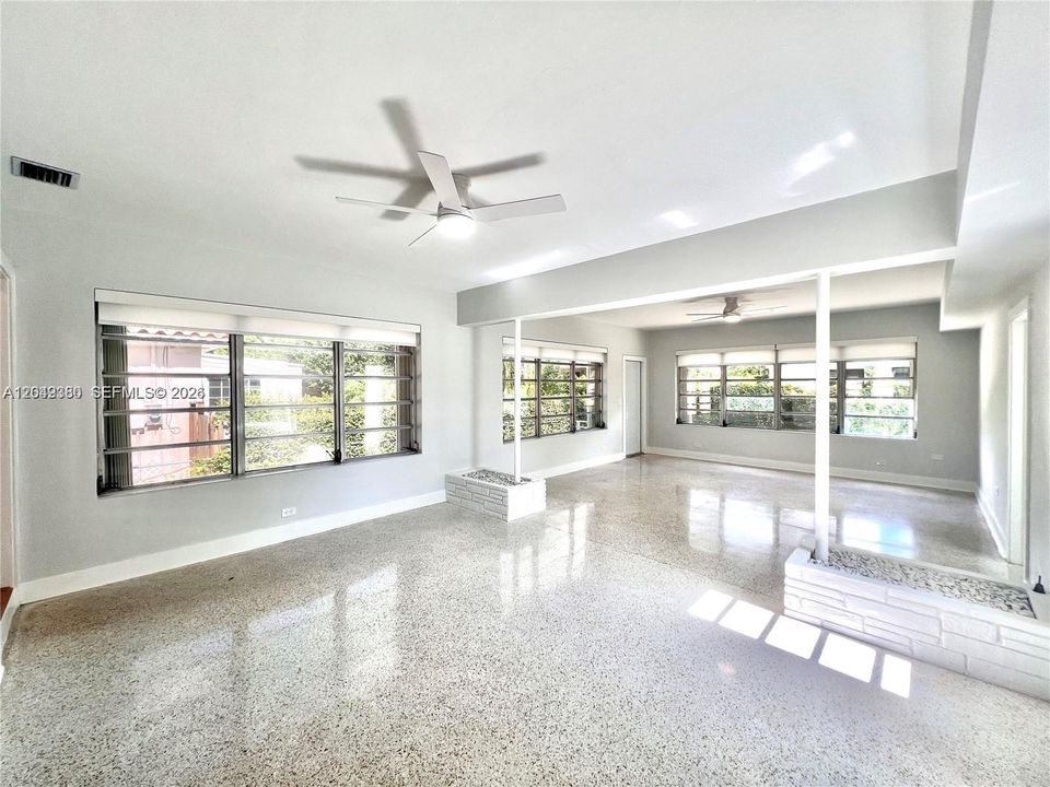 For Rent: $4,990 (3 beds, 2 baths, 1700 Square Feet)