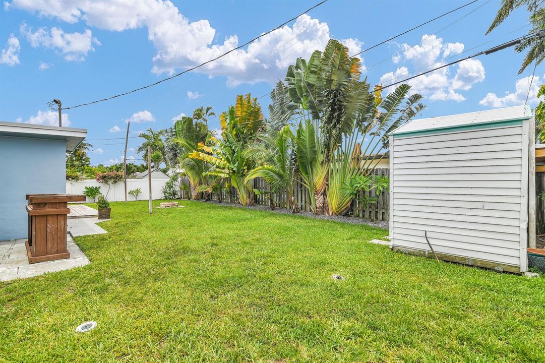 909 SE 16th Pl, Deerfield - 36