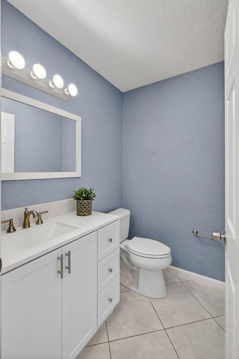1/2 Bath Downstairs